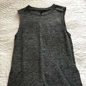 Banana Republic grey knitted tank